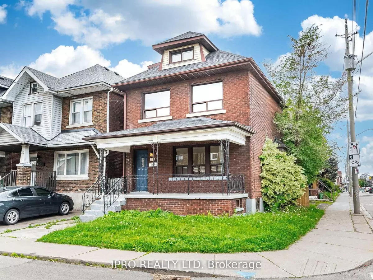 Hamilton, ON L8L 6K5,35 Chestnut AVE