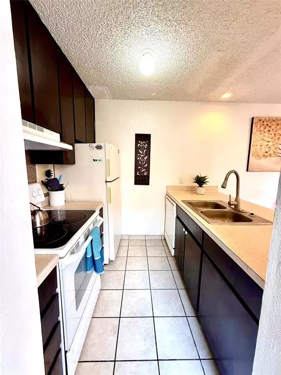 Fort Worth, TX 76112,5540 Boca Raton Boulevard #176