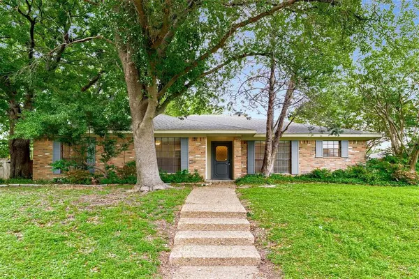 5008 Hatherly Drive, Plano, TX 75023