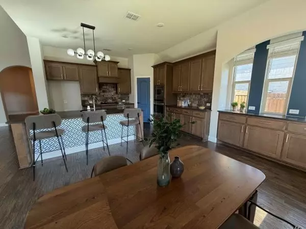 Forney, TX 75126,1094 Canterbury Lane