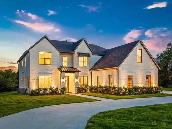 4310 Waterstone Estates Drive, Mckinney, TX 75071