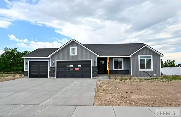 4981 Big River Rd, Iona, ID 83427