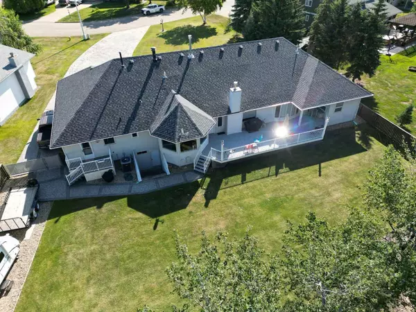 Peace River, AB T8S 1N8,10006 88 ST