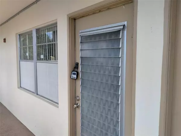 Coconut Creek, FL 33066,2403 Antigua Cir #E3