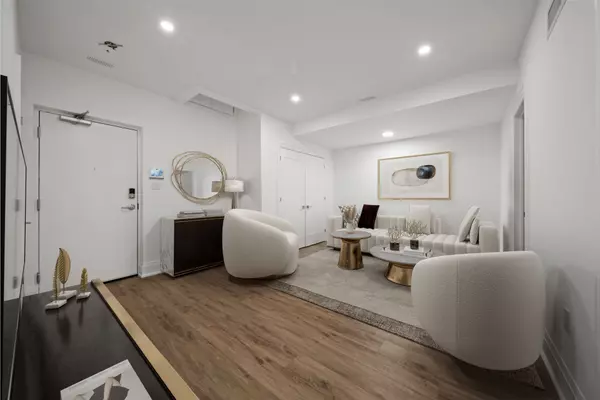 Mississauga, ON L5H 1K4,121 High ST W