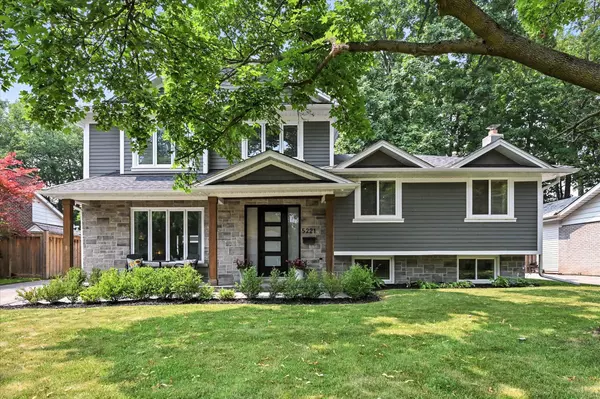 Burlington, ON L7L 3K9,5221 Meadowhill RD