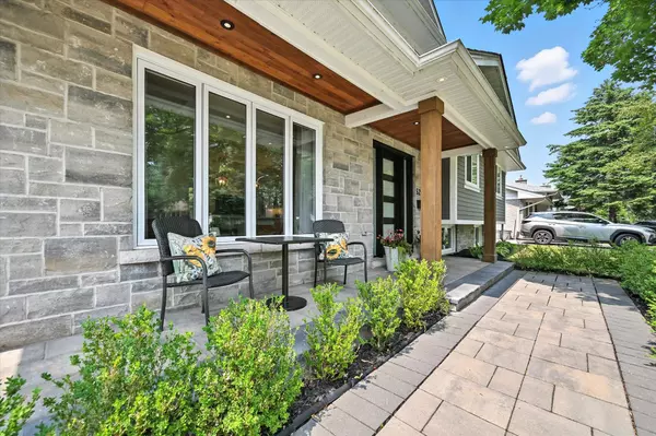Burlington, ON L7L 3K9,5221 Meadowhill RD