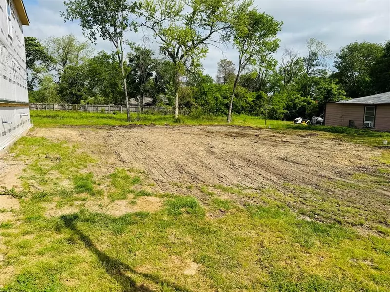 210A Mineral Wells Street, Terrell, TX 75160