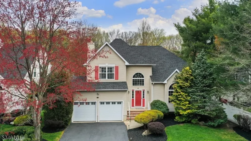 48 Clydesdale Rd, Scotch Plains Twp., NJ 07076