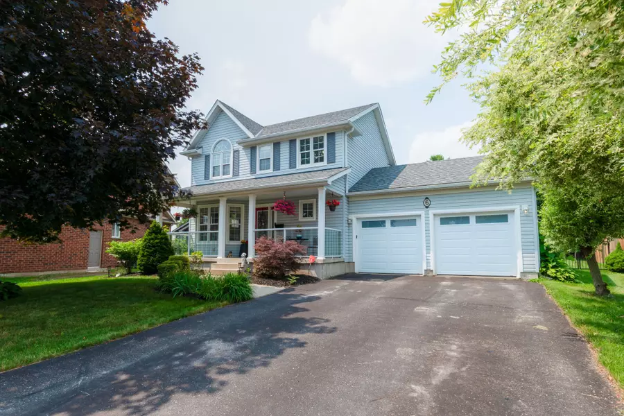 6 Oakdale PL, Ingersoll, ON N5C 4E4