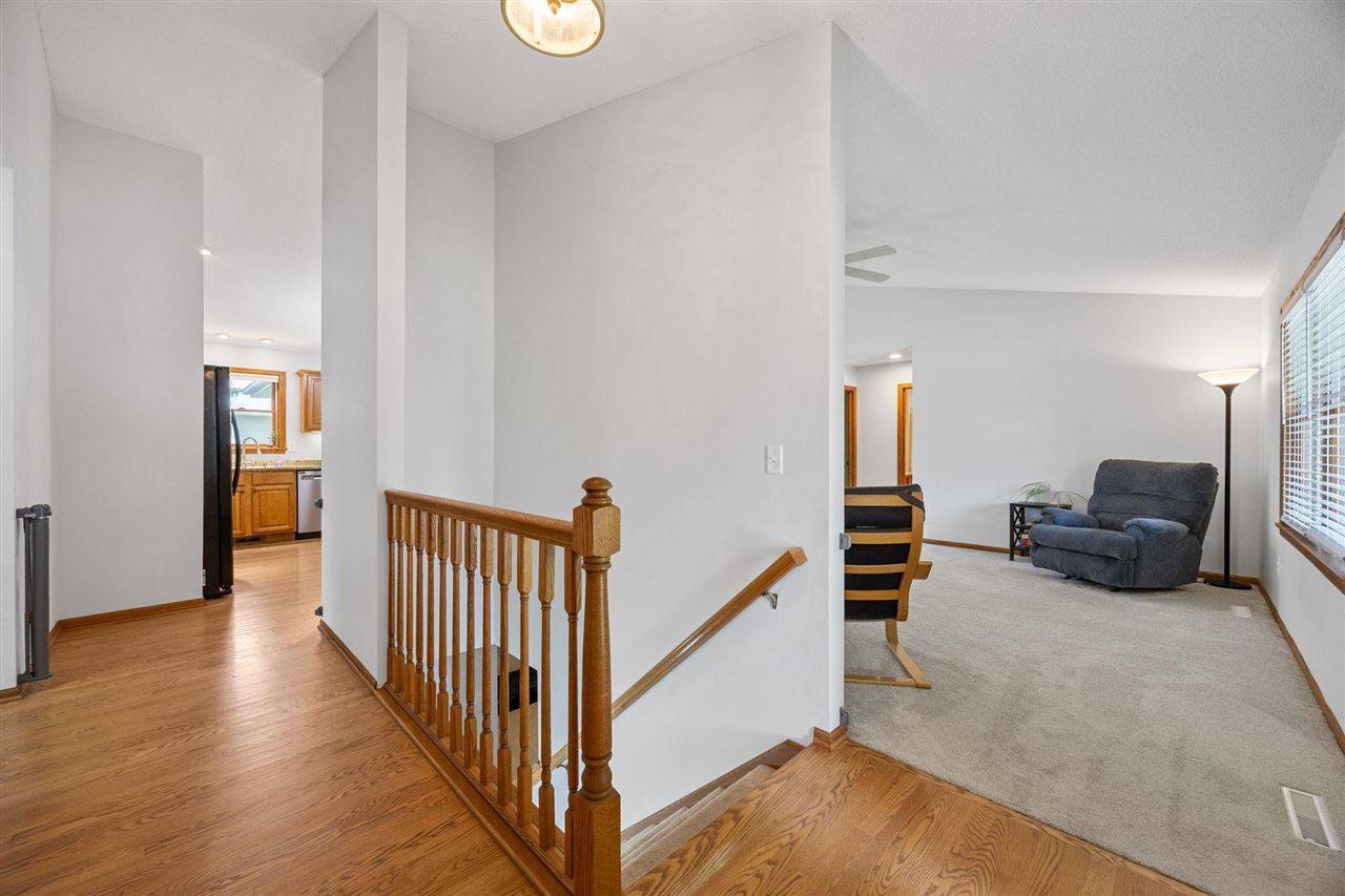 Iowa City, IA 52240,1451 Chamberlain Dr