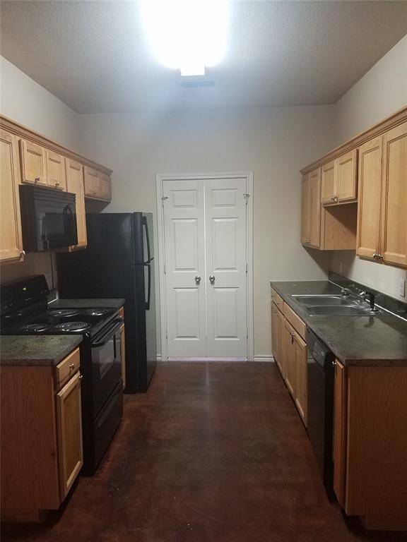 Weatherford, TX 76087,287 Harmony Road #285