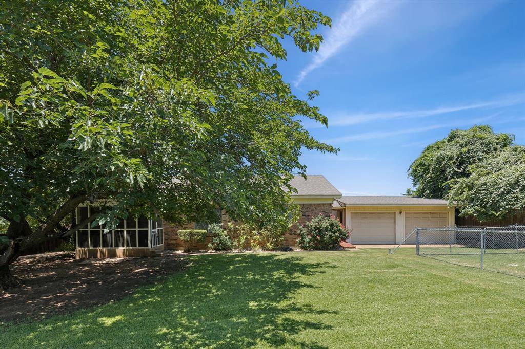 Weatherford, TX 76087,160 Harmony Road