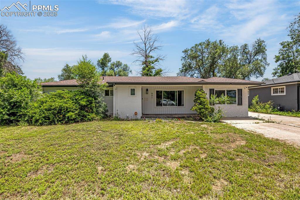 601 Hackberry DR, Colorado Springs, CO 80911