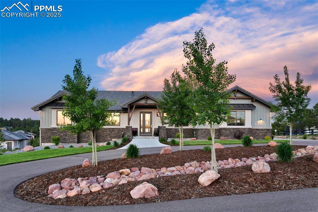 3785 Pinehurst CIR, Colorado Springs, CO 80908