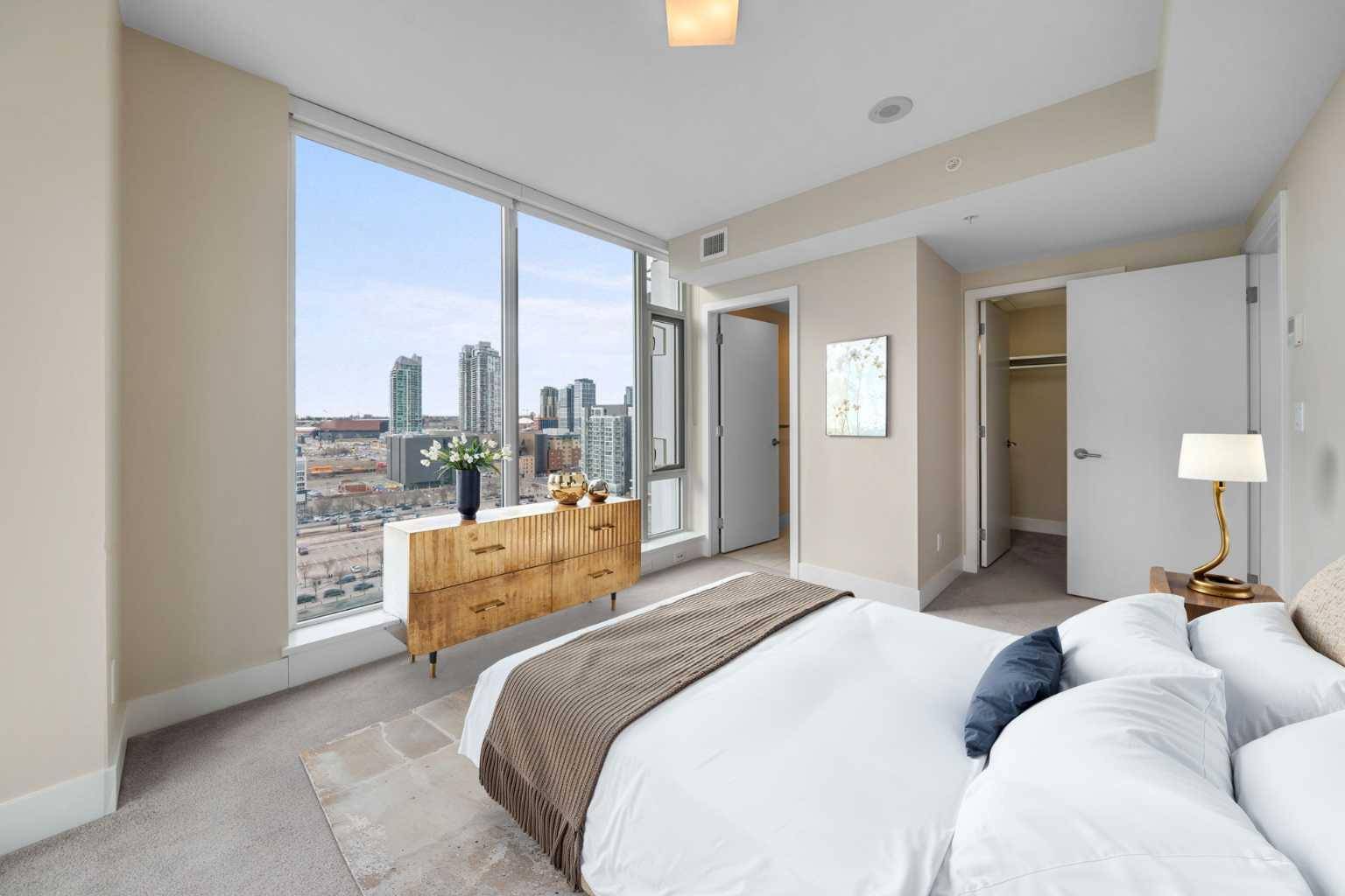Calgary, AB T2G 1K2,519 Riverfront AVE Southeast #1505