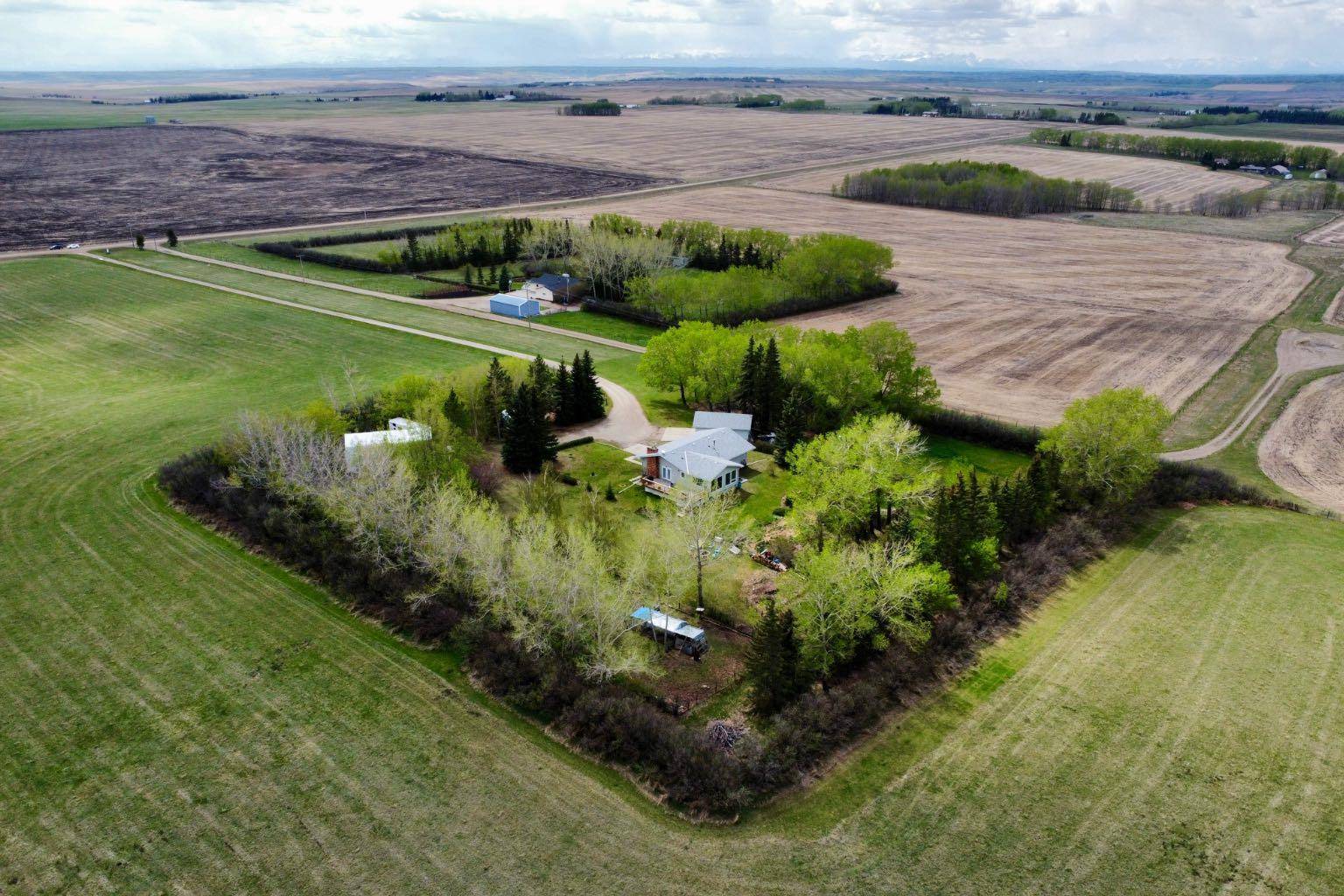 Rural Rocky View County, AB T4B 4Y3,21060 Township Road 272