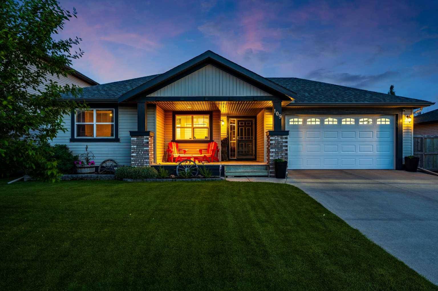 109 Mcdougall PL Northwest, Langdon, AB T0J 1X2
