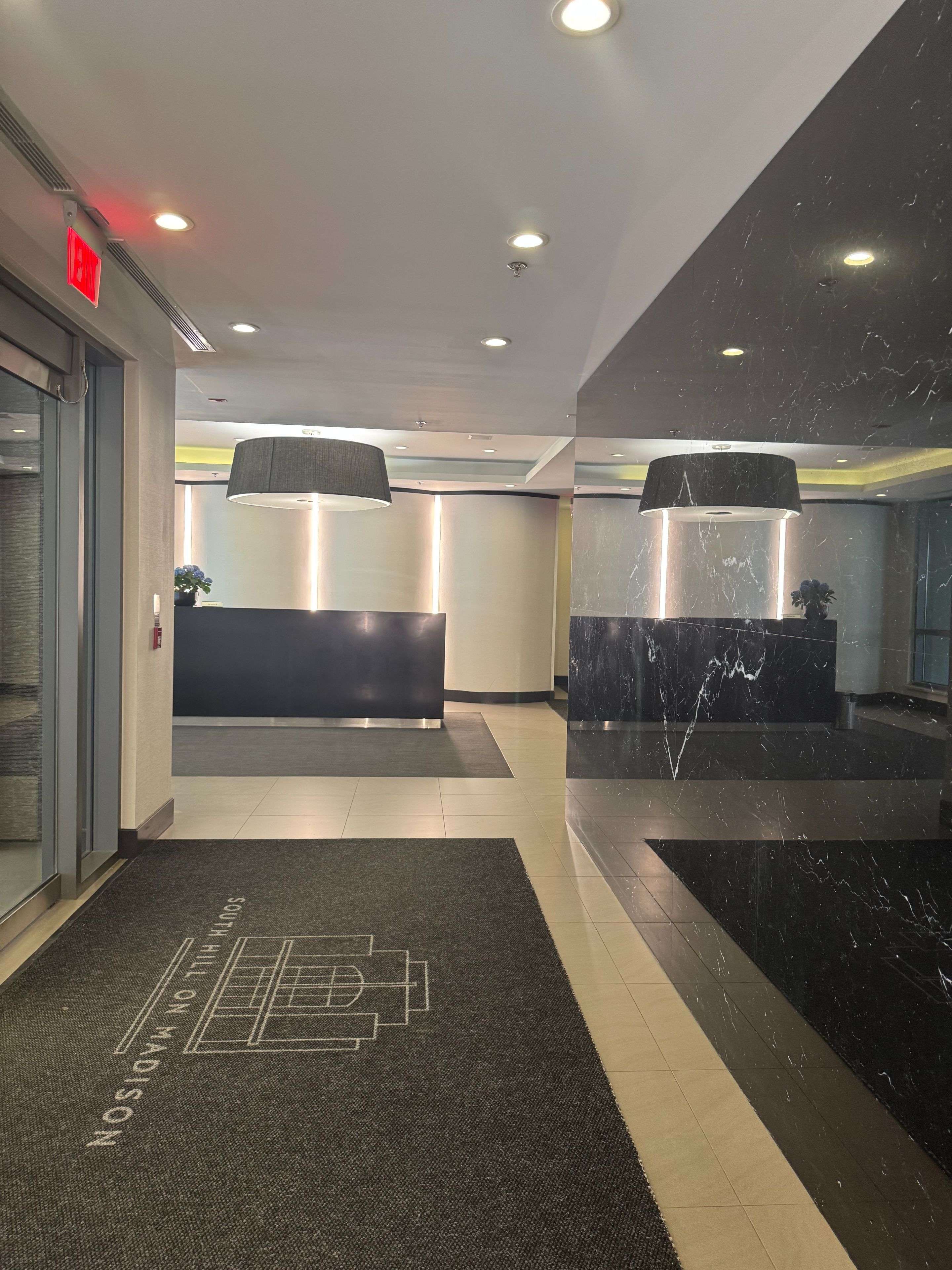 Toronto C02, ON M4V 3E1,377 Madison AVE #510
