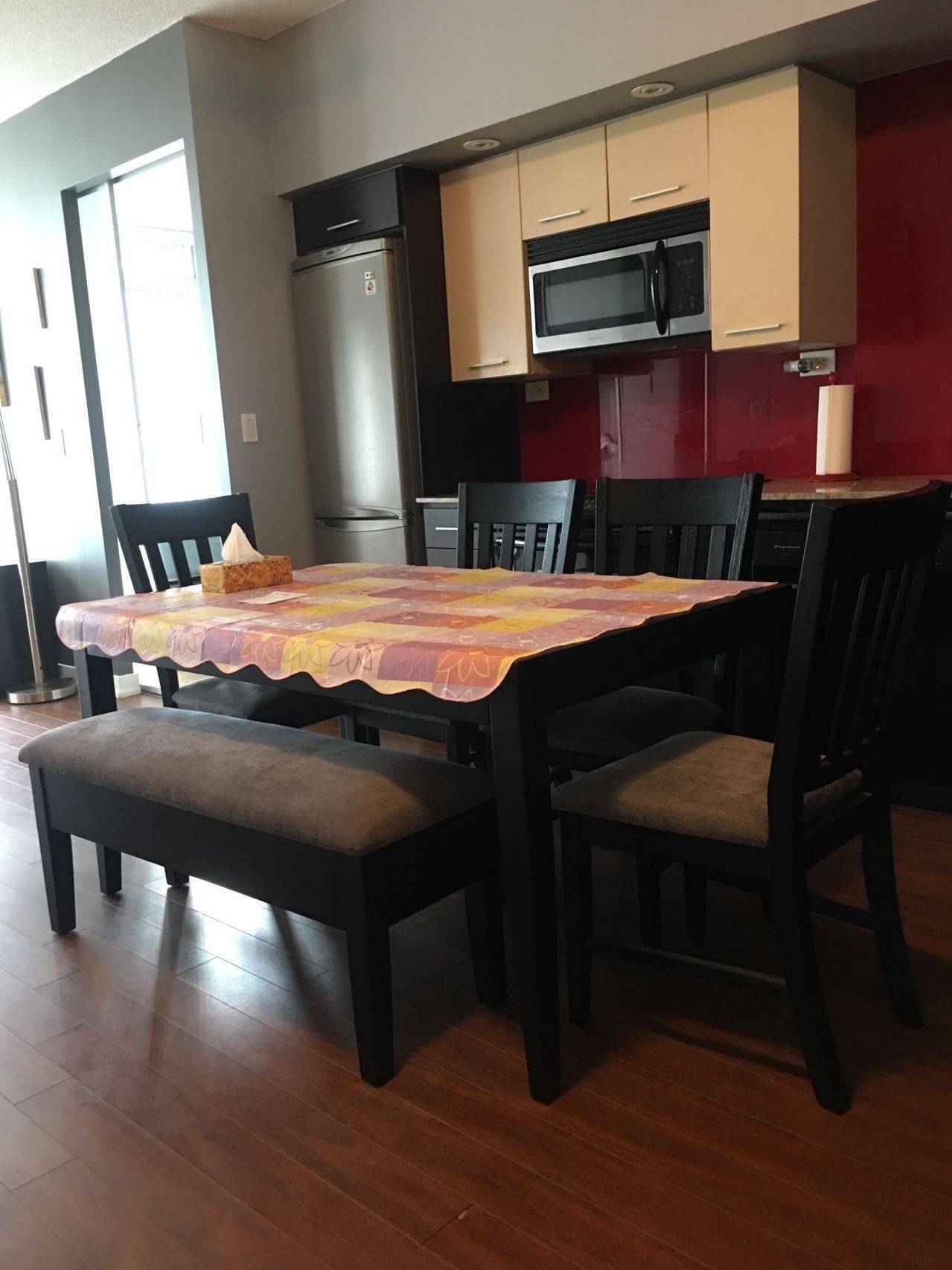 8 Telegram Mews #309, Toronto C01, ON M5V 3Z5