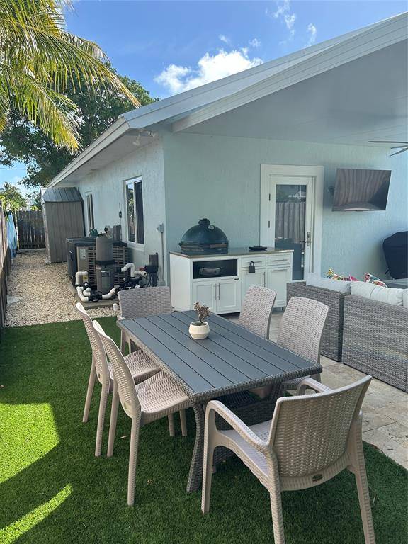 Tavernier, FL 33070,215 S Coconut Palm Blvd