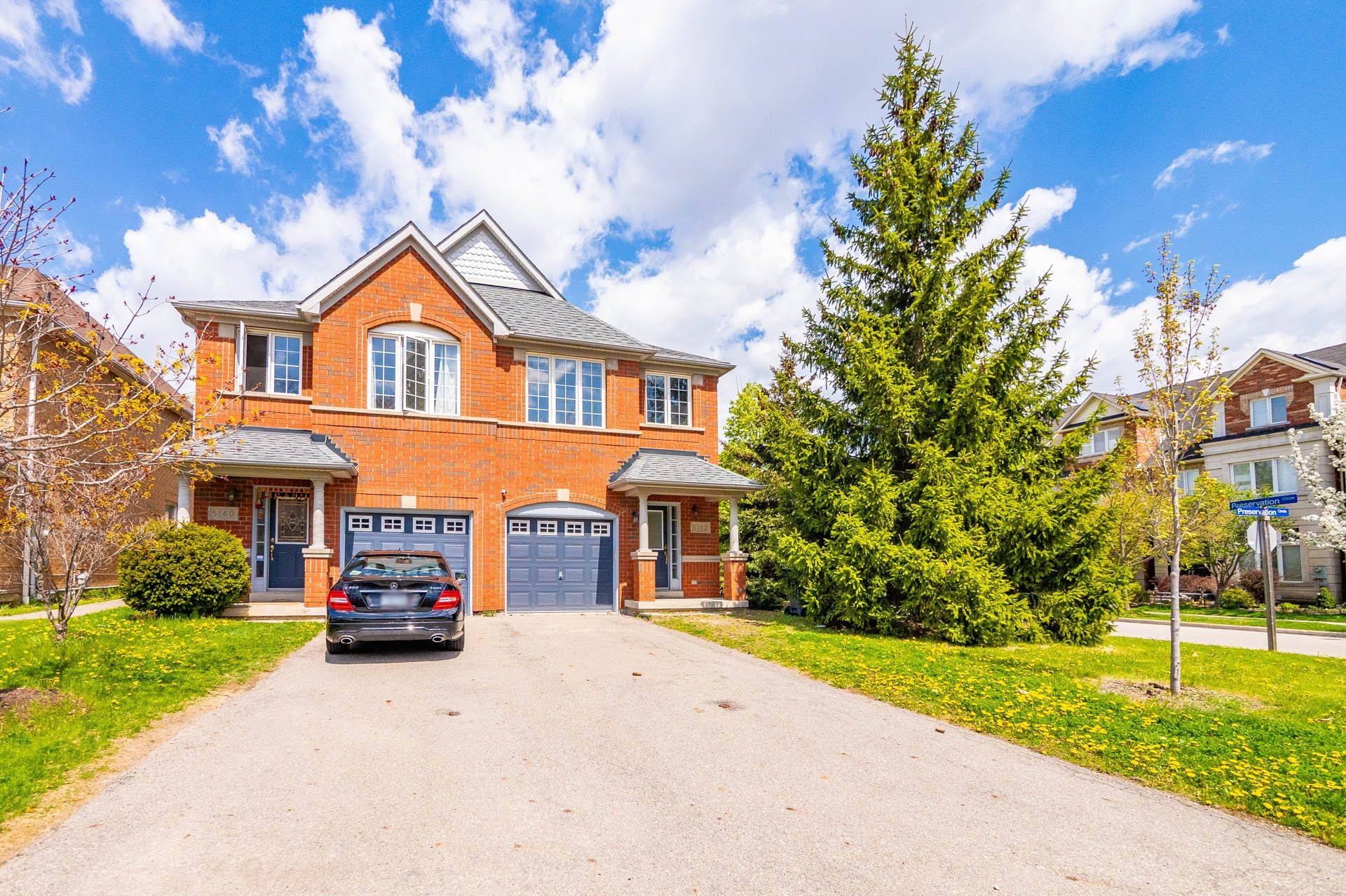 5162 Preservation CIR, Mississauga, ON L5M 7T4