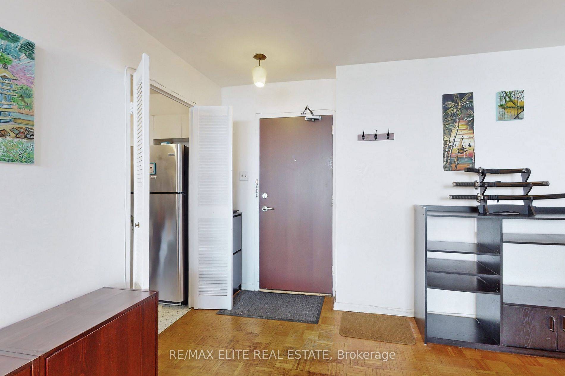 Toronto W04, ON M6B 4B4,360 Ridelle AVE #1407