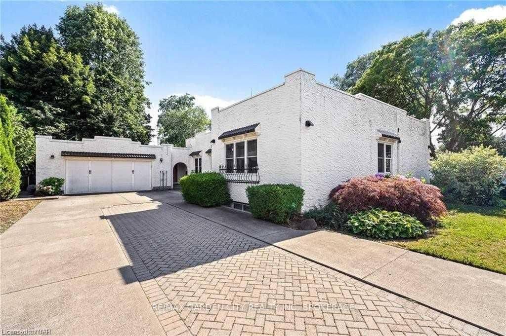 46 Mildred AVE, St. Catharines, ON L2R 6J1