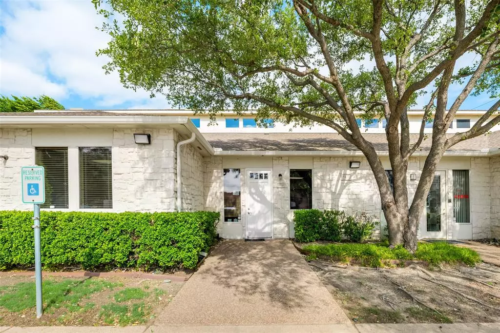 Plano, TX 75093,5172 Village Creek Drive #102