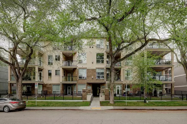 Calgary, AB T2N 3T4,3412 Parkdale BLVD NW #101