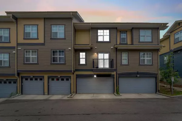 131 Evanscrest GDNS Northwest, Calgary, AB T3P 0S1