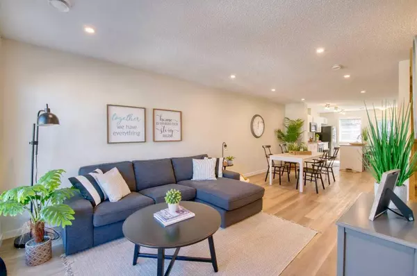 Calgary, AB T3M 2J9,135 Mahogany Parade SE #710