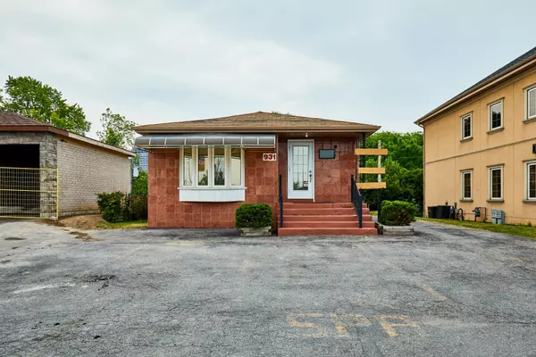 931 Liverpool RD, Pickering, ON L1W 1S7