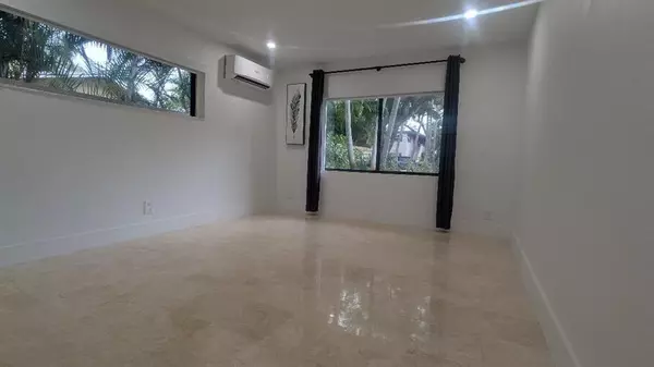 Fort Lauderdale, FL 33301,1508 NE 5th Ct