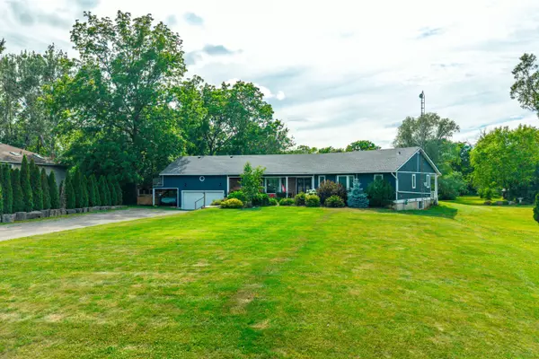 West Lincoln, ON N0A 1C0,864 Caistorville RD