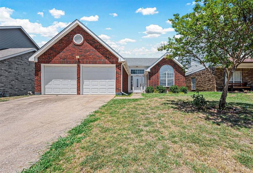 10116 Long Rifle Drive, Fort Worth, TX 76108