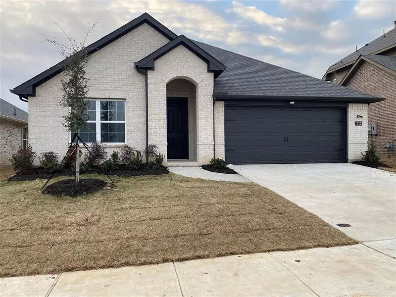 213 Portina Drive, Anna, TX 75409