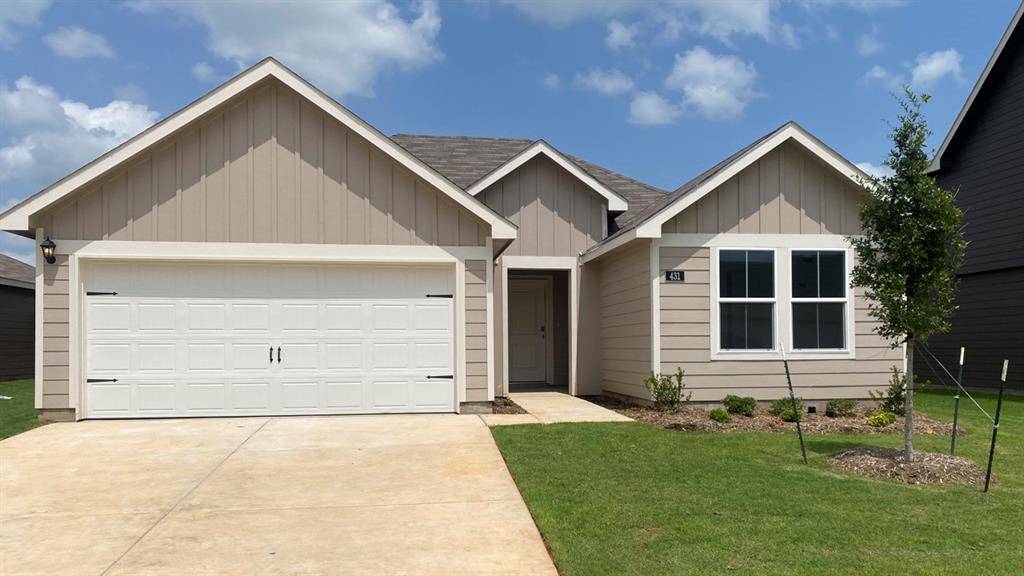431 Dry Creek Lane, Canton, TX 75103