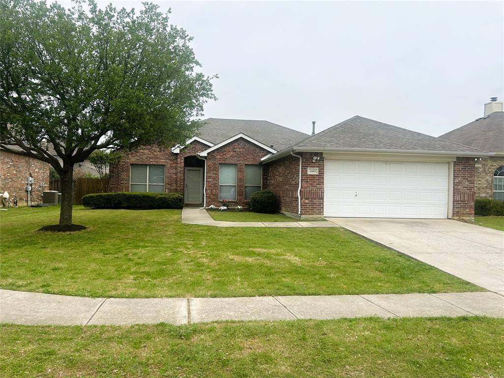 4303 Grassy Glen Drive, Corinth, TX 76208