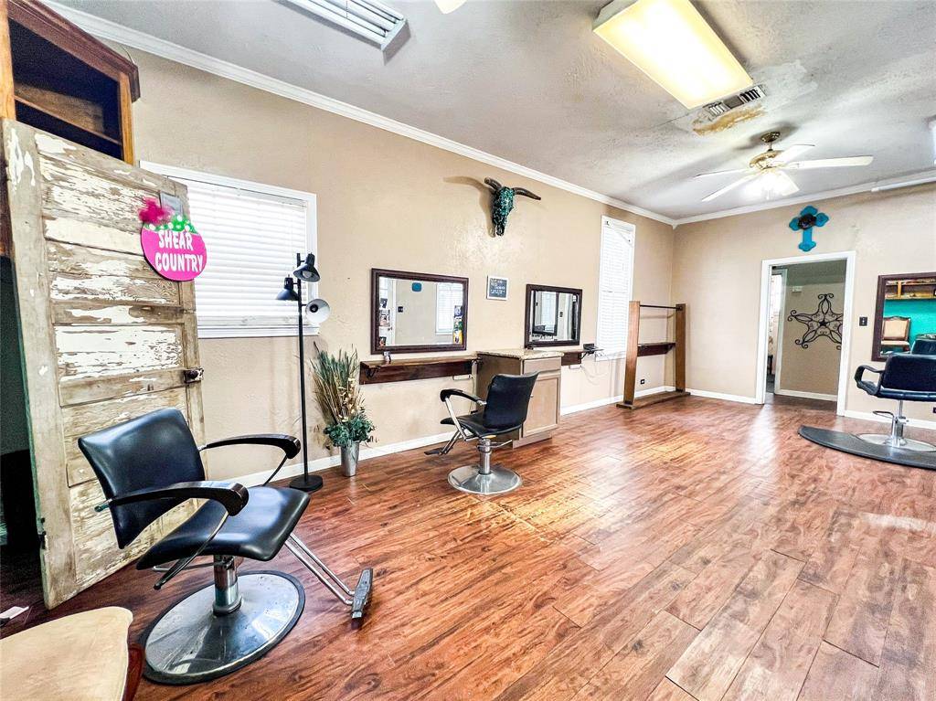 Franklin, TX 77856,202 E Morgan Street