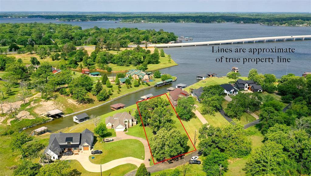 Log Cabin, TX 75148,5553 Lakeshore Court