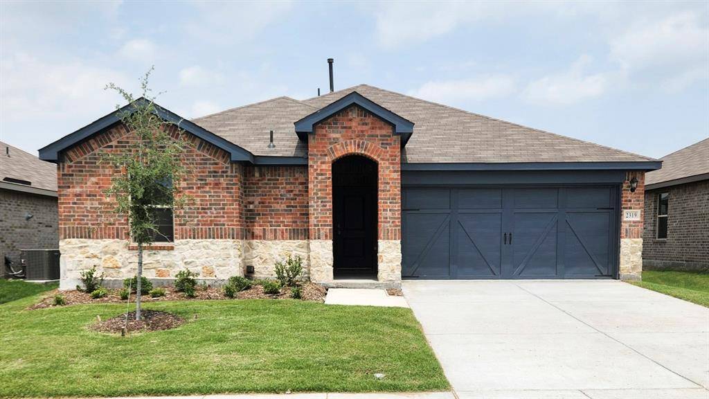 2319 Rosebriar Street, Crandall, TX 75114
