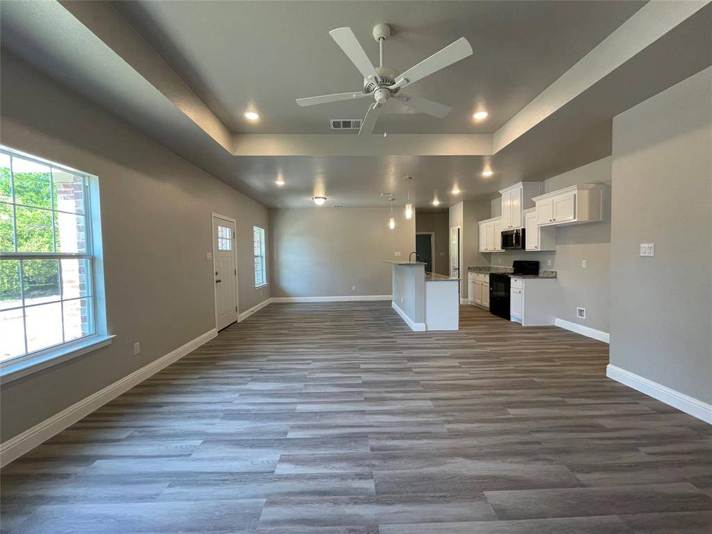 1415 Jones Street, Greenville, TX 75401