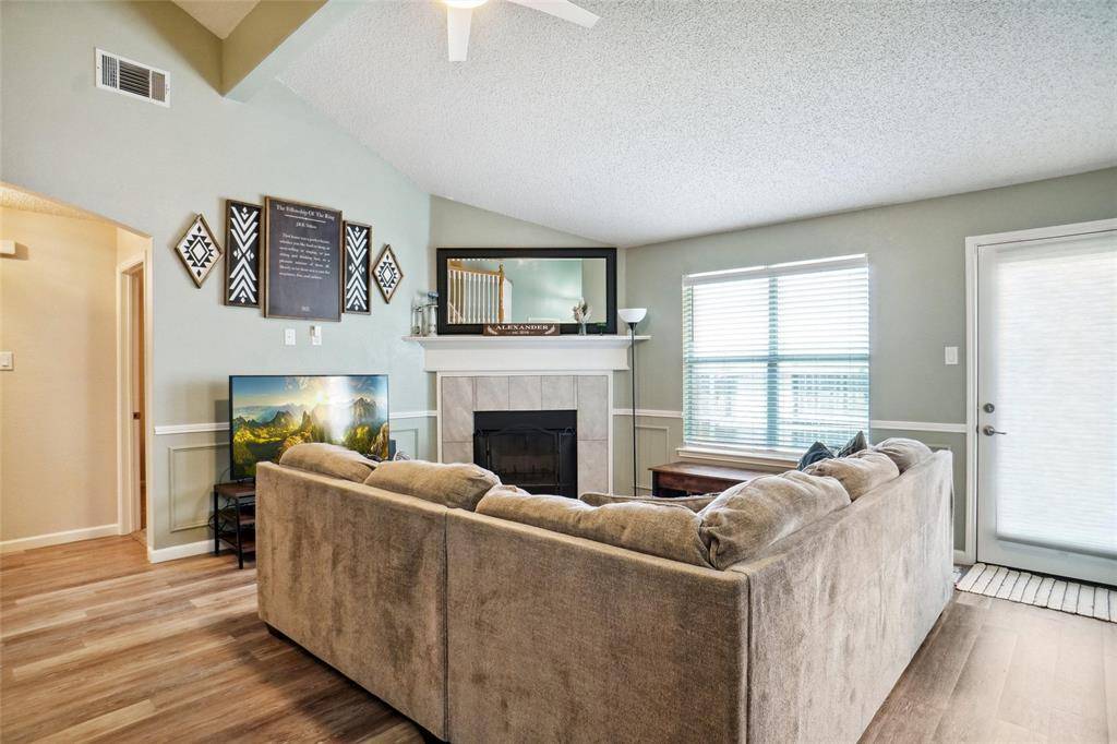 Saginaw, TX 76131,708 Hummingbird Trail