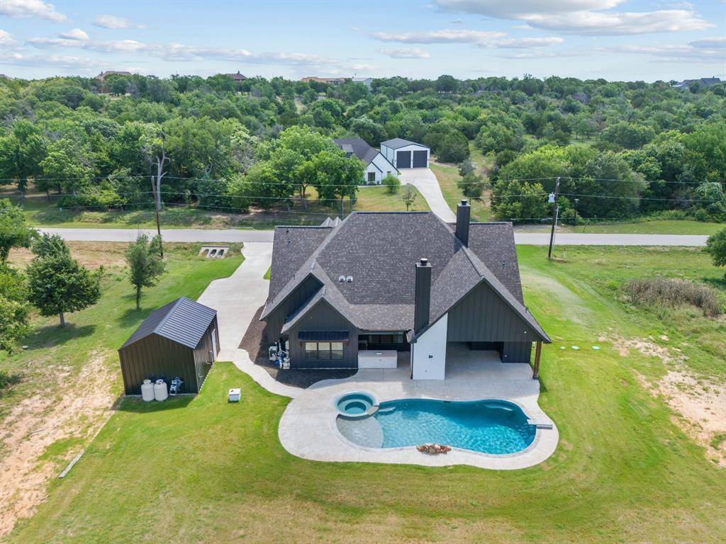 Azle, TX 76020,521 Echo Glade Court