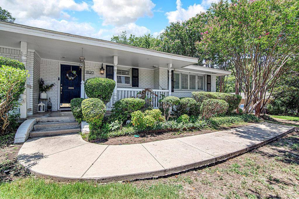 Fort Worth, TX 76116,1820 Ridgmar Boulevard