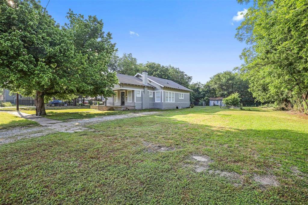 Sherman, TX 75090,300 W Moore Street