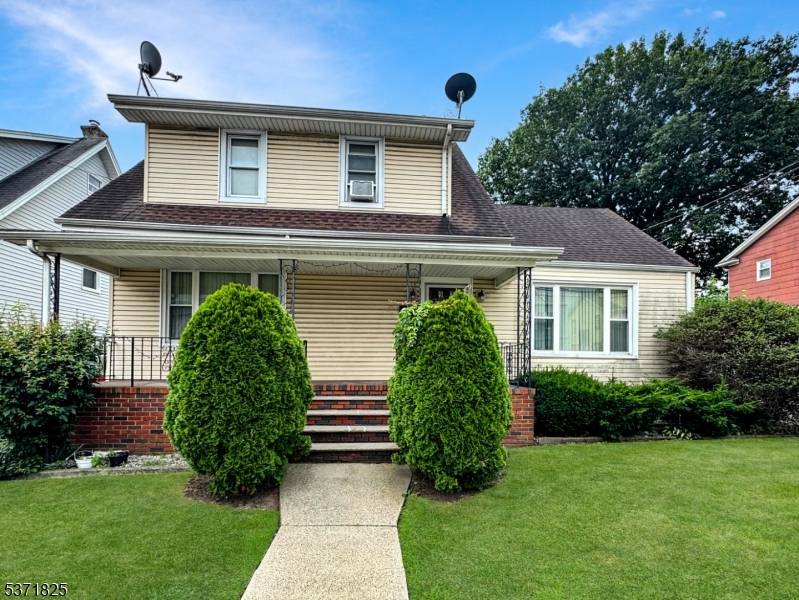 Clifton City, NJ 07011,93 Piaget Ave