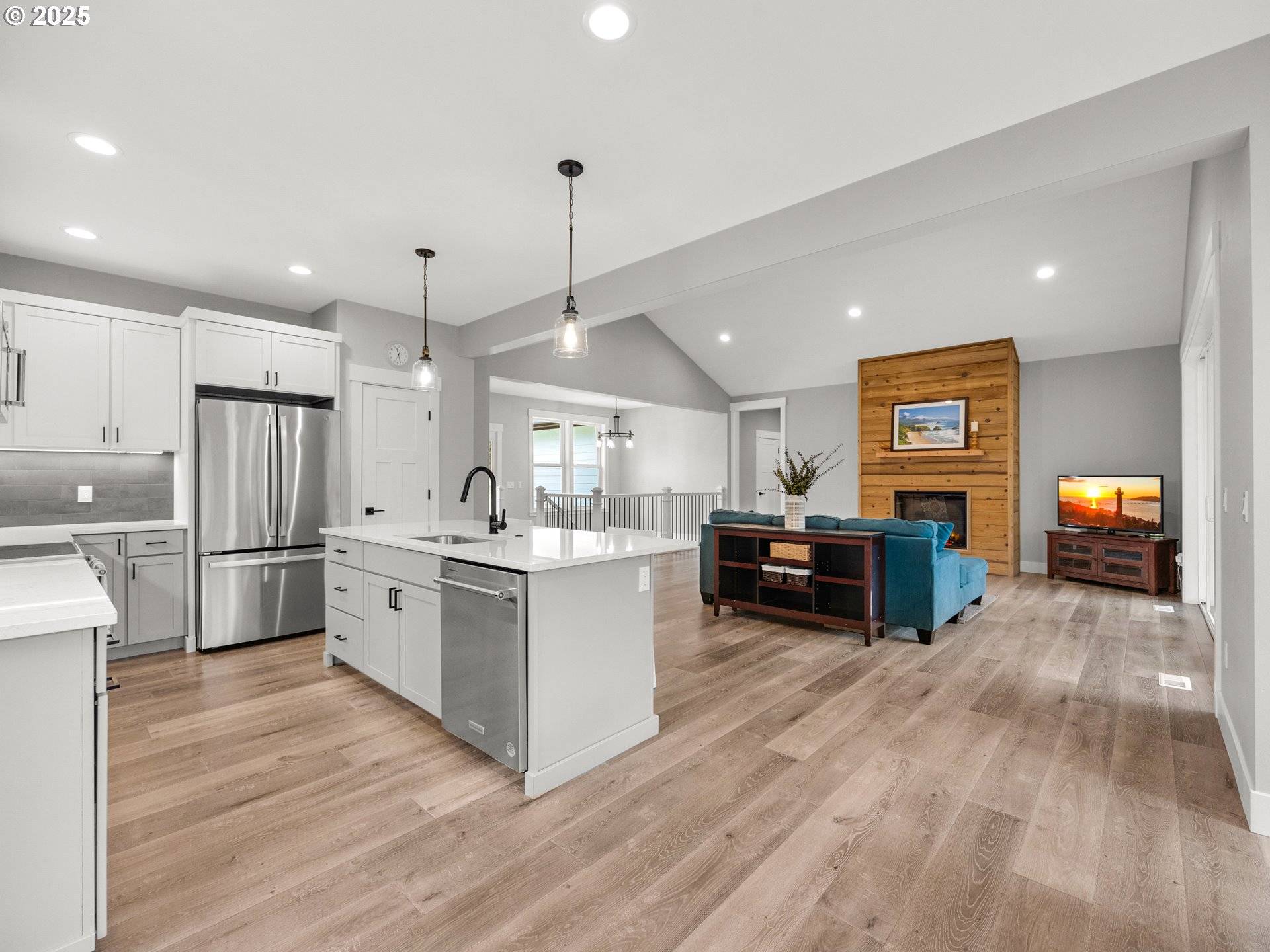 Astoria, OR 97103,37330 LABISKE LN