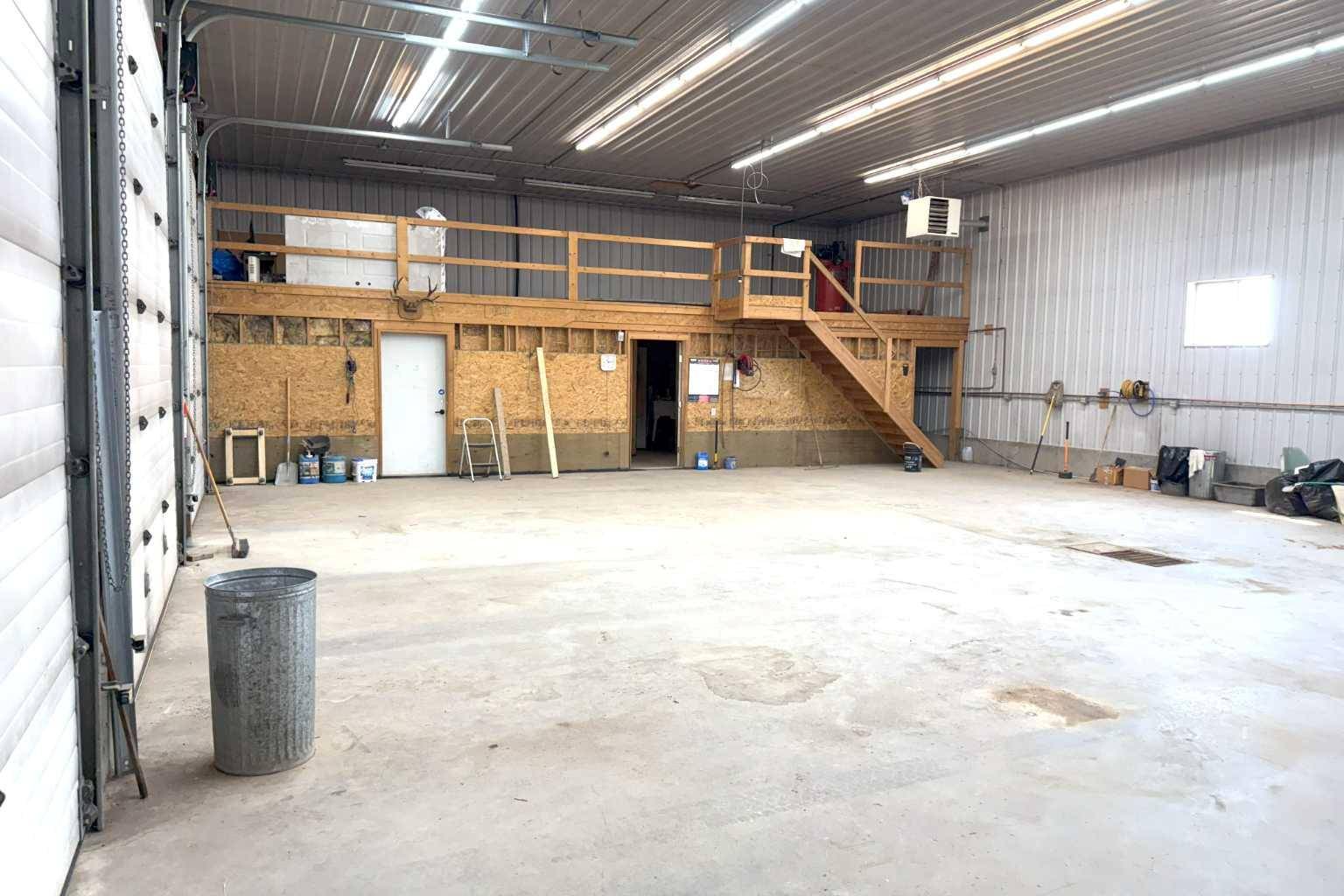 Bentley, AB T0C 0J0,4806 52nd ST
